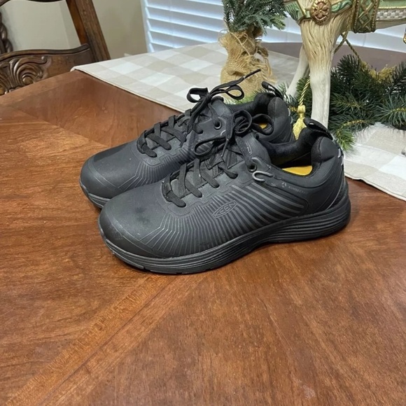 KEEN Utility Sparta XT safety Toe Non Slip Work - Picture 1 of 8